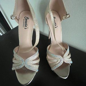 Women's Size 9 Champagne studded high heels